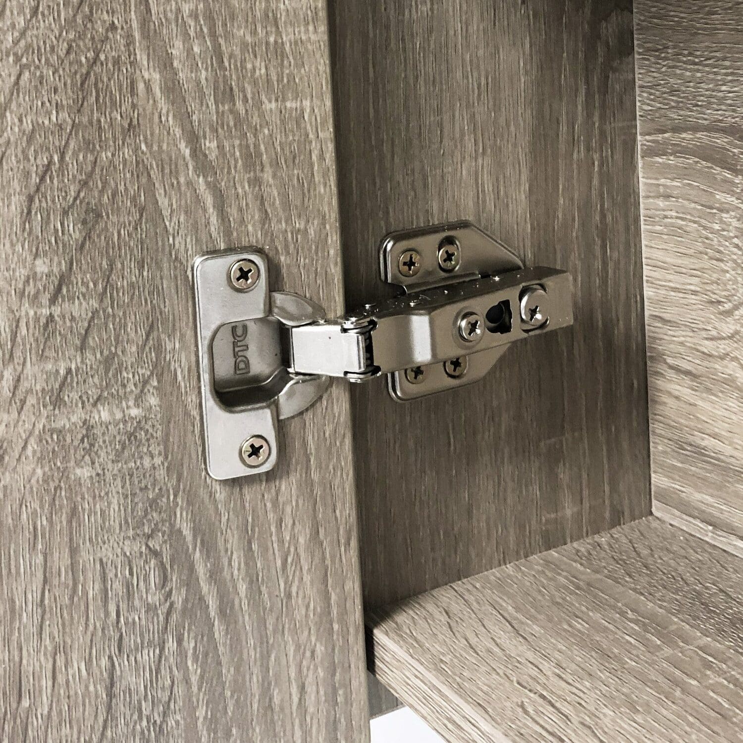 Clearance - 600mm Oak Shaving Cabinet - Image 5