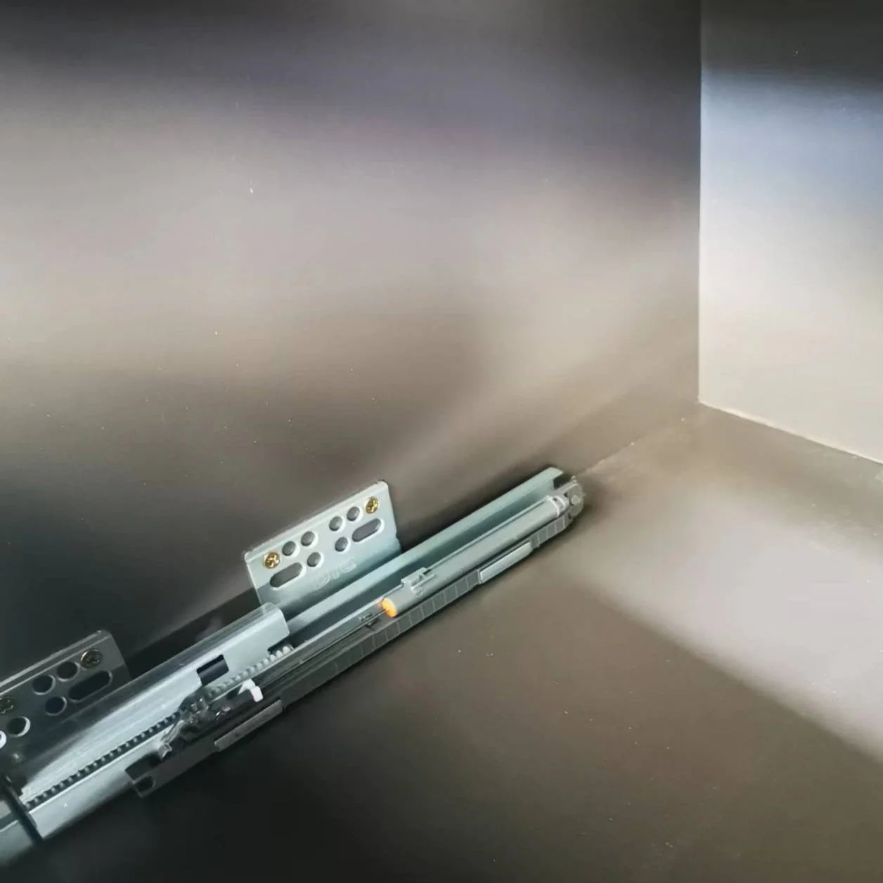 Bronte 750mm Wall Hung Bathroom Vanity - Matte Black - Image 9