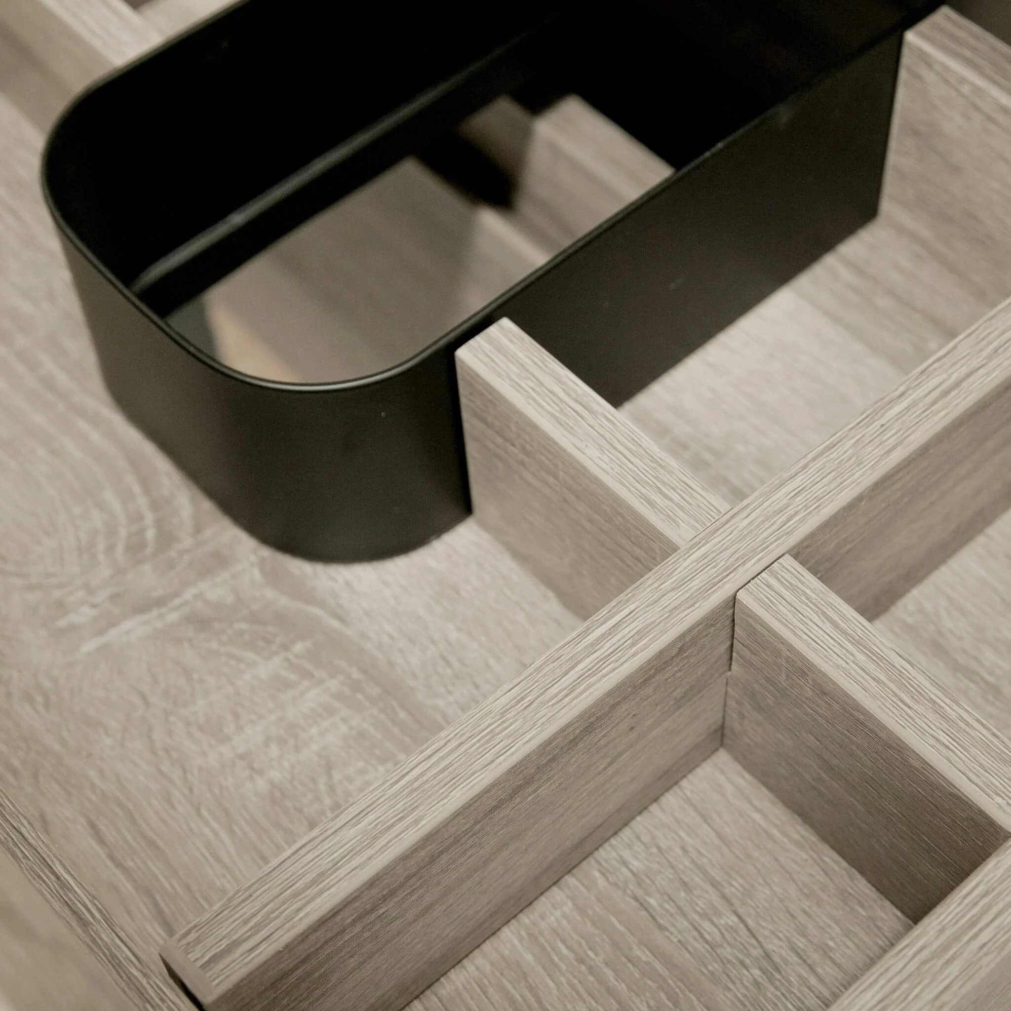 KRIS 900mm Oak Wall Hung Vanity - Image 13